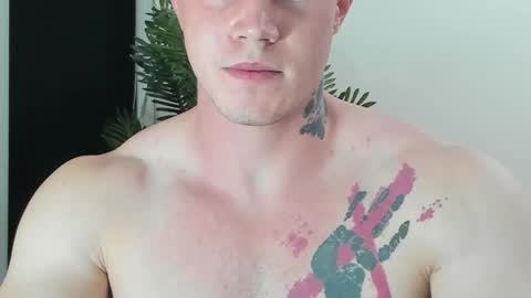 Kyle online show from November 10, 5:23 pm