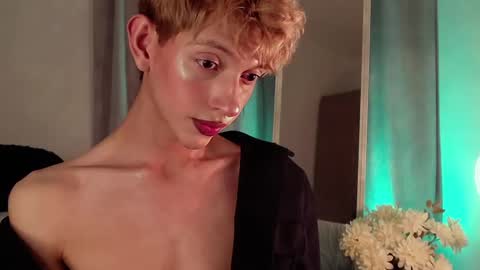 Snapshot of kyle__cooper chatting on December 6, 4:25 am Kyle Cooper online show from December 6, 4:25 am