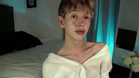 Snapshot of kyle__cooper chatting on December 26, 8:07 am Kyle Cooper online show from December 26, 8:07 am