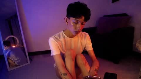 Snapshot of kyle__cooper chatting on January 17, 8:24 am Kyle Cooper online show from January 17, 8:24 am