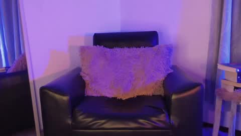 Snapshot of kyle__cooper chatting on March 11, 7:15 am Kyle Cooper online show from March 11, 7:15 am