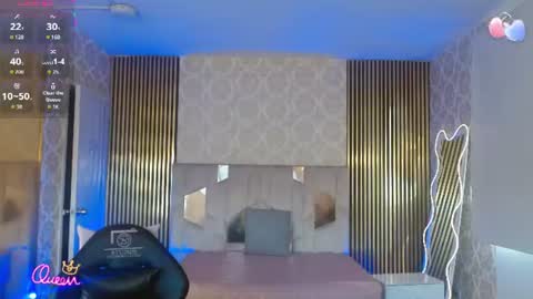 kyler_tay online show from July 7, 11:47 am