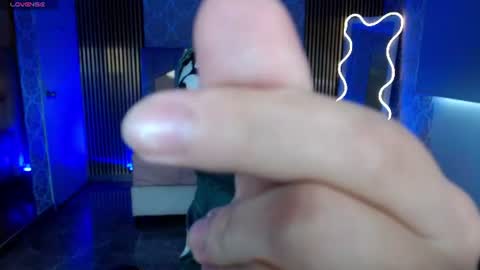 kyler_tay online show from July 17, 12:01 pm