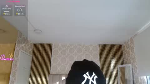 kyler_tay online show from July 22, 11:57 am