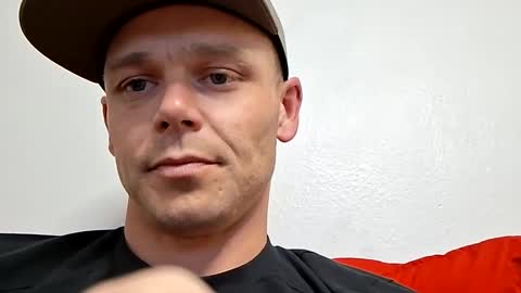 Thickcock813 online show from October 4, 9:35 pm