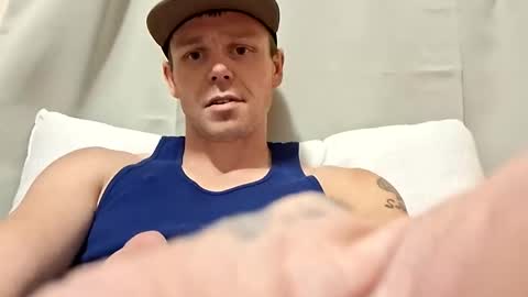 Thickcock813 online show from December 1, 3:22 am