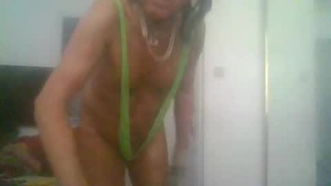 kylestrips4youq online show from November 1, 12:51 pm