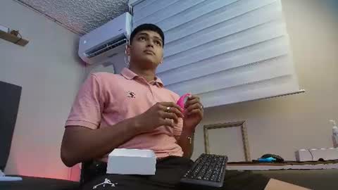 Kyliam online show from June 28, 7:31 pm