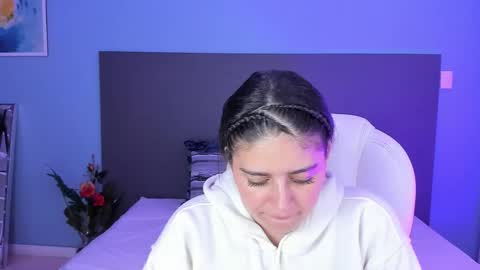 Kylie Reyes  online show from March 7, 7:16 pm