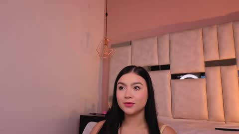  Kylie  online show from May 24, 2:00 pm