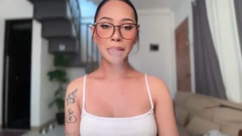 kyll_collins online show from July 15, 1:11 am
