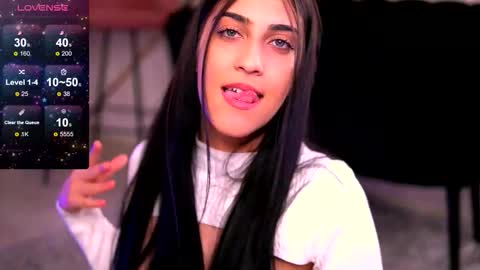 Snapshot of kyrabliss chatting on December 16, 8:25 pm Maria online show from December 16, 8:25 pm