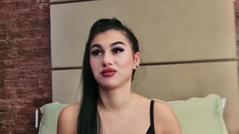 Kyra online show from December 6, 2:02 am