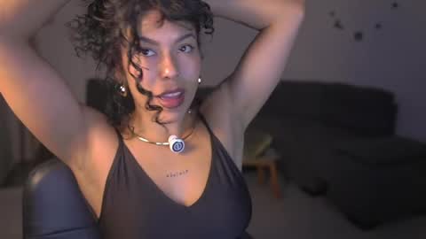schedule 300 pm - 1100pm colombia time online show from May 22, 11:32 pm