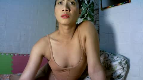 kyutshyne online show from January 21, 4:37 pm