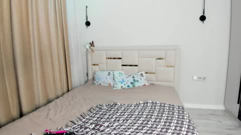 Ameli online show from May 21, 3:08 pm