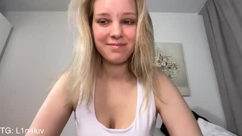 lina online show from February 28, 3:13 pm