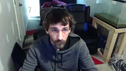 l1v1nth3dr3am online show from February 10, 7:01 am