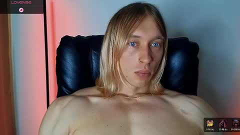 Snapshot of l_adonis_l chatting on May 8, 8:08 am Adonis online show from May 8, 8:08 am