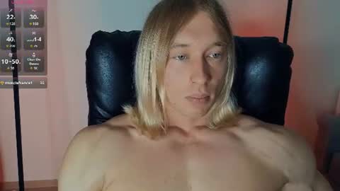 Snapshot of l_adonis_l chatting on July 9, 6:17 am Adonis online show from July 9, 6:17 am