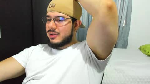 Snapshot of l_yagami chatting on March 22, 12:58 am Andy online show from March 22, 12:58 am