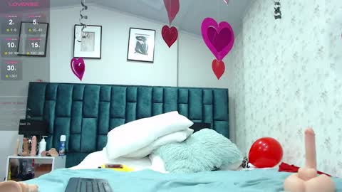 Snapshot of la_crespa_x chatting on February 13, 3:35 pm la crespa x online show from February 13, 3:35 pm
