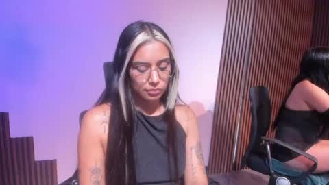 T A T I A N A online show from April 25, 9:01 am