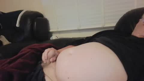 labialuv2suck online show from April 16, 7:36 pm