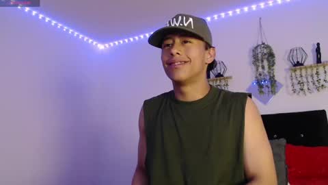 labrinthteasing online show from April 17, 8:34 pm