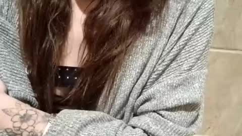 Snapshot of laceywhite01 chatting on November 11, 8:47 am laceywhite01 online show from November 11, 8:47 am