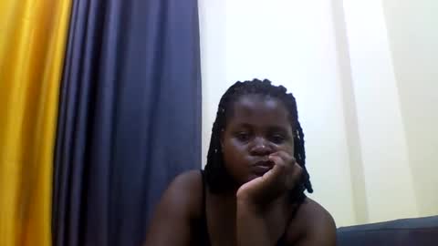 vida online show from April 3, 5:44 pm