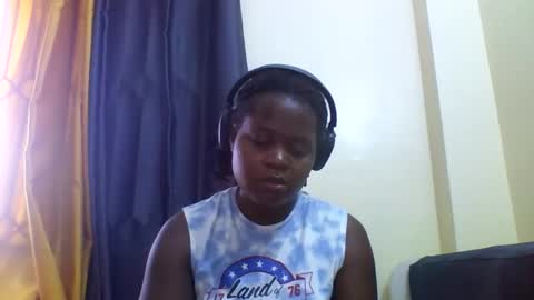 vida online show from April 11, 10:08 am