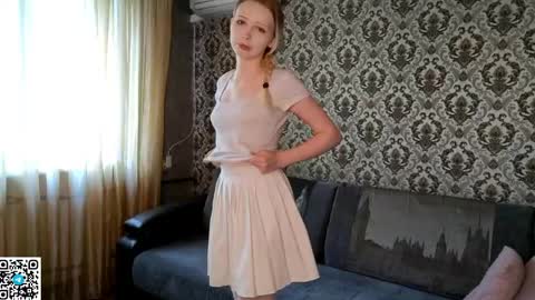 Snapshot of ladawnloser chatting on May 20, 11:33 pm Lada online show from May 20, 11:33 pm