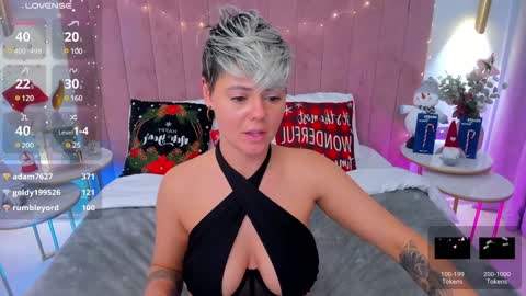 Snapshot of lady_alibi chatting on January 5, 6:13 pm AliCooper online show from January 5, 6:13 pm