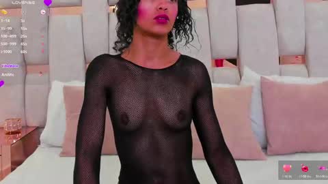 Lady  online show from May 24, 1:05 pm