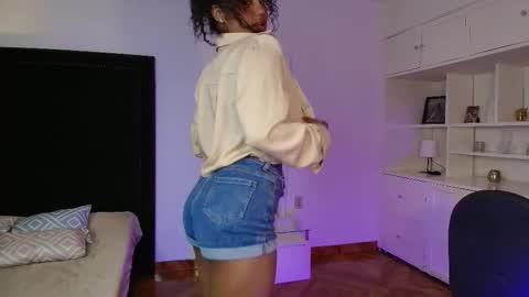 Karla - Instagram   lady karla1 online show from February 28, 7:04 pm