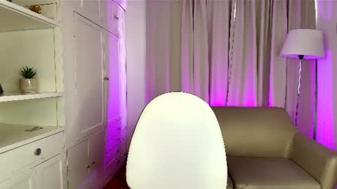 Snapshot of lady_danbury chatting on June 15, 7:05 pm Karla - Instagram lady karla1 online show from June 15, 7:05 pm