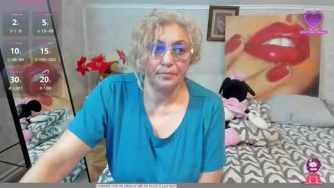 Snapshot of lady_dy4u chatting on February 24, 4:36 pm diana online show from February 24, 4:36 pm
