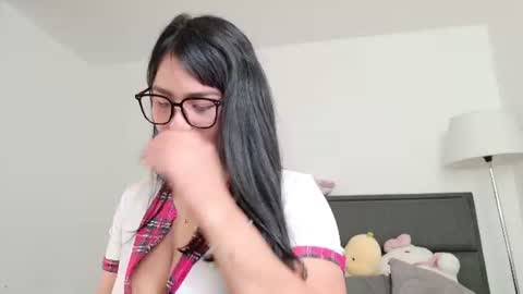 Snapshot of lady_ni chatting on July 6, 1:08 pm 700 1300 -5 online show from July 6, 1:08 pm