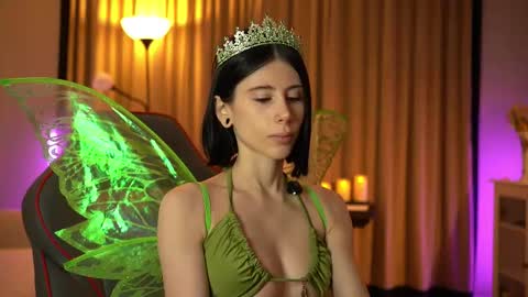 lady_nicolett online show from March 19, 3:32 am