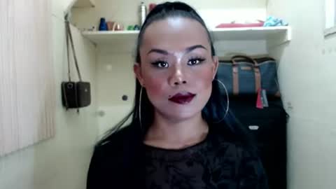 Snapshot of lady_shane26 chatting on June 26, 2:43 pm lady_shane26 online show from June 26, 2:43 pm