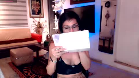 Snapshot of lady_sovereign chatting on October 7, 11:29 am M MMY online show from October 7, 11:29 am