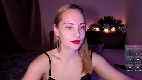 LadyAdele online show from December 24, 8:16 pm