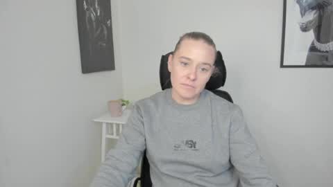 ALESSA online show from July 13, 5:43 am