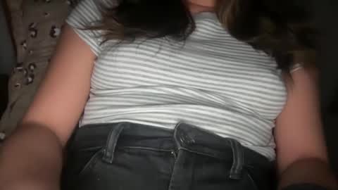 Aria online show from February 5, 9:29 pm