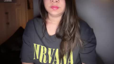 Aria online show from October 6, 7:17 am