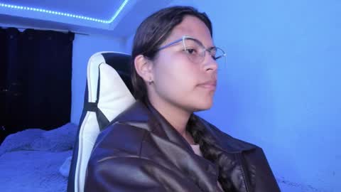  Lady  online show from February 28, 2:56 am