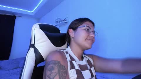  Lady  online show from March 5, 1:56 am