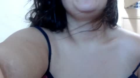 Snapshot of ladydeathz chatting on January 4, 7:13 am ladydeathz online show from January 4, 7:13 am