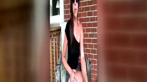 Snapshot of ladygag27 chatting on June 24, 9:58 pm ladygag27 online show from June 24, 9:58 pm